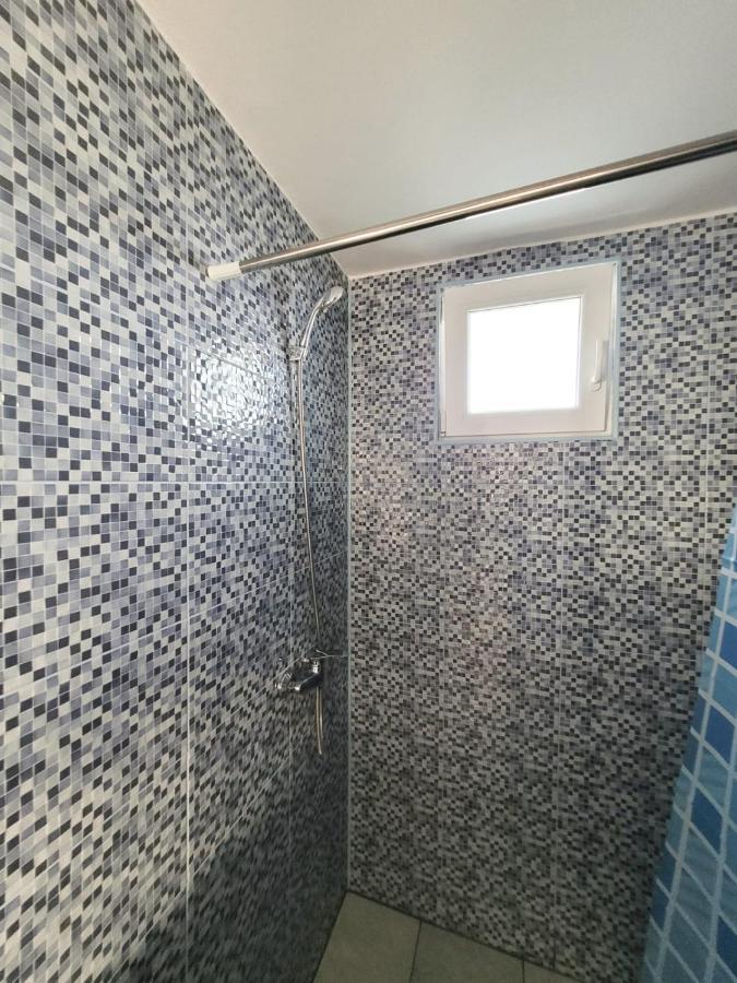 Cabana Varad Coronini Moldova Veche Luaran gambar